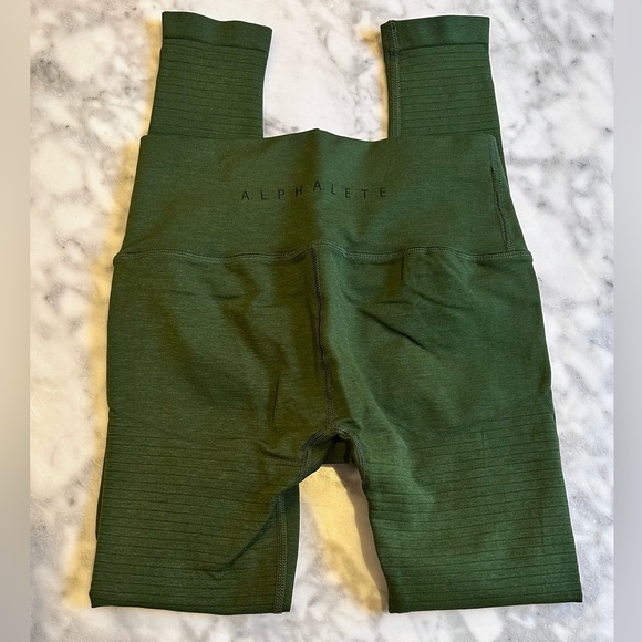 Alphalete Pants - Alphalete Revival Leggings
